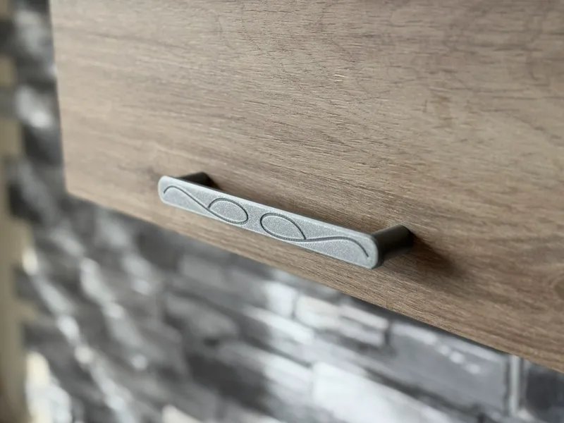 Modern Cabinet Handle – Sleek and Functional