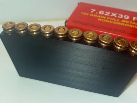 Clip o pieza de sujeción: SKS Stripper Clip Speed Loader — referencia de MakerWorld