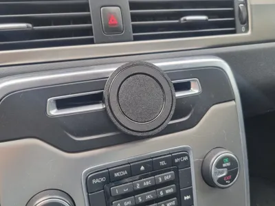 CD-ROM mobile holder