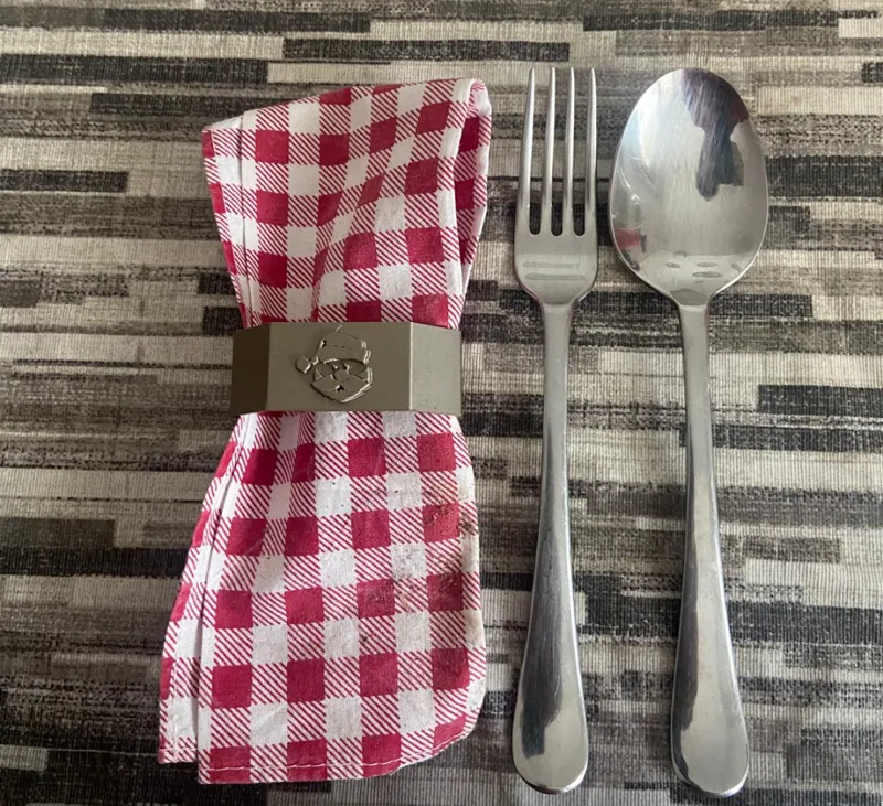 PORTA TOVAGLIOLI -NAPKIN HOLDERS