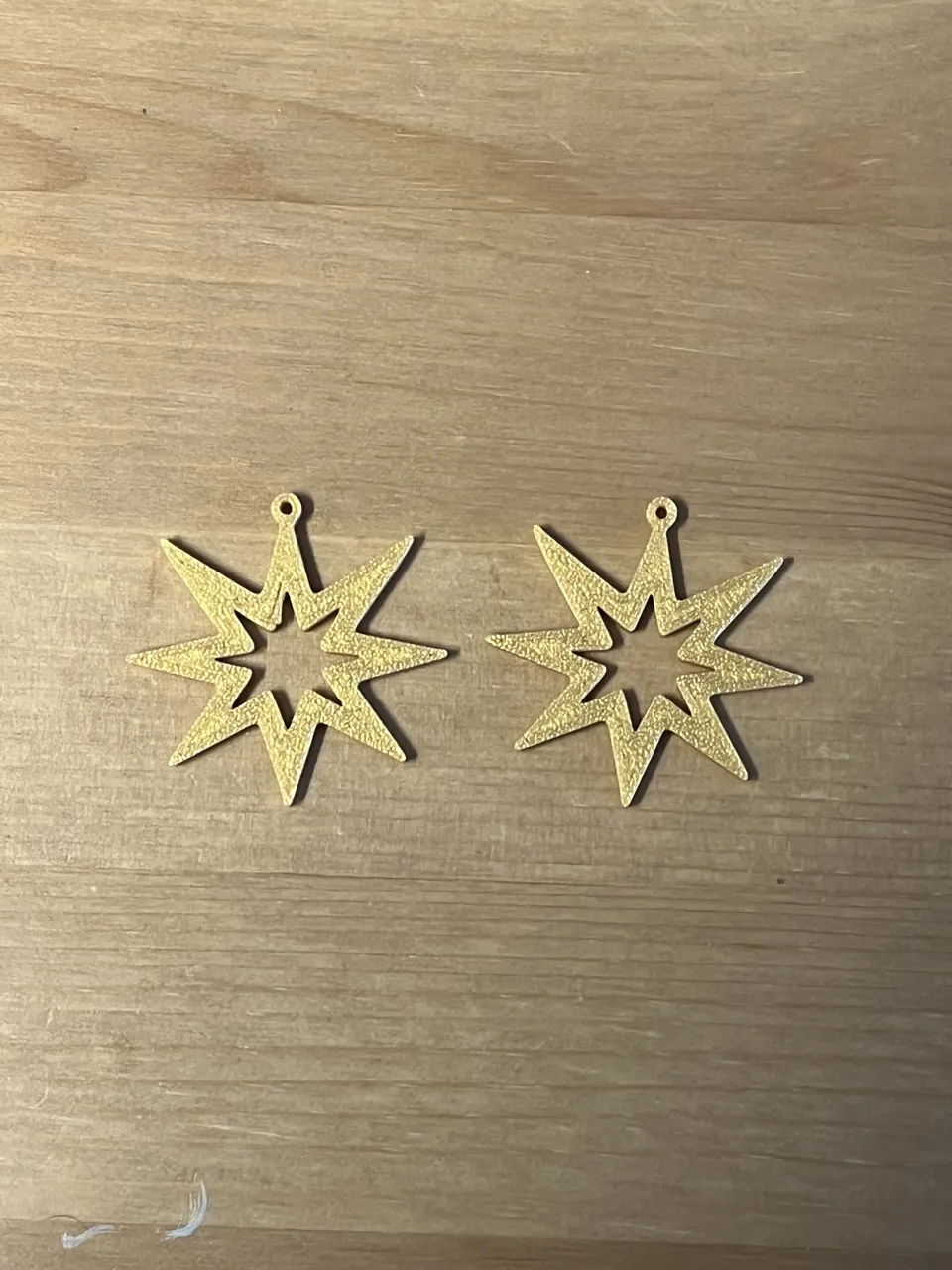 star earrings view 2
