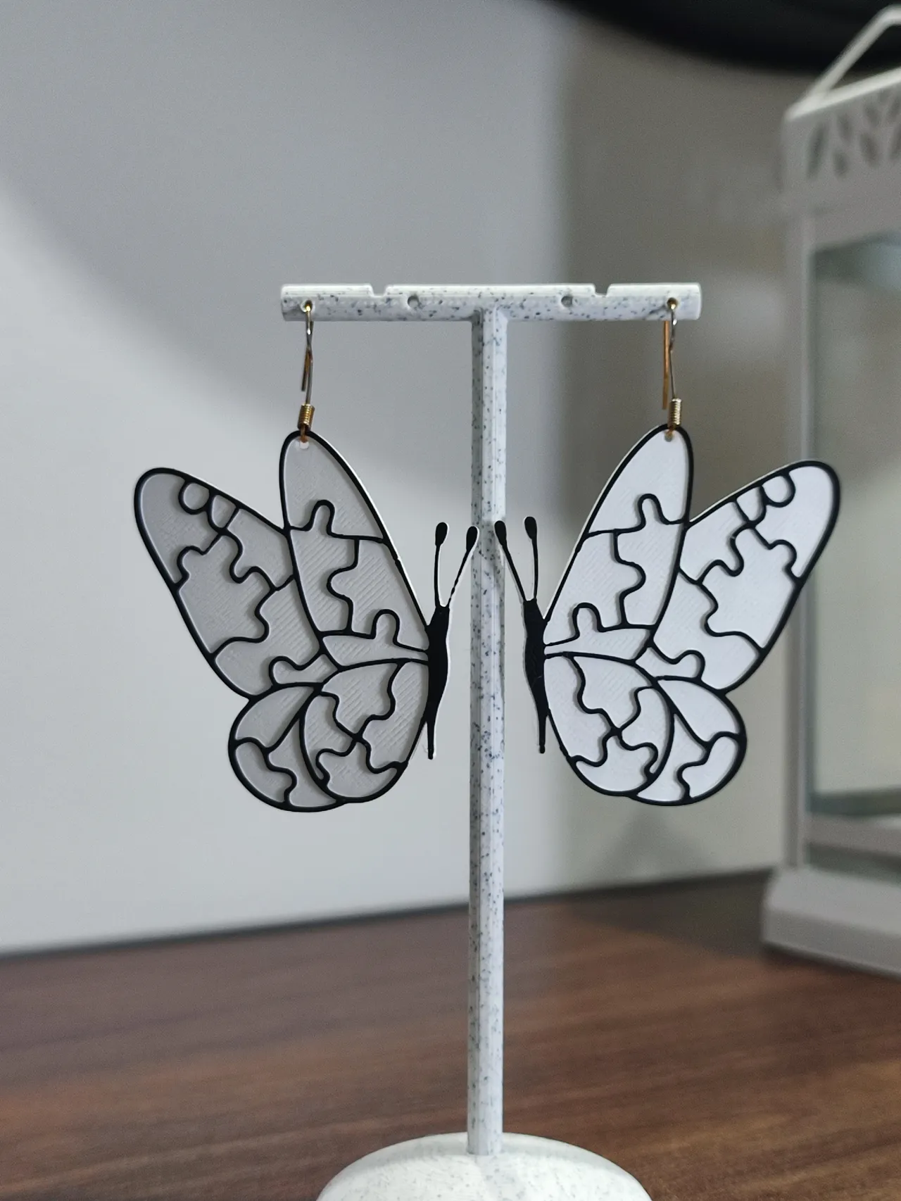 Aretes Metamorfosis Encajada view 2