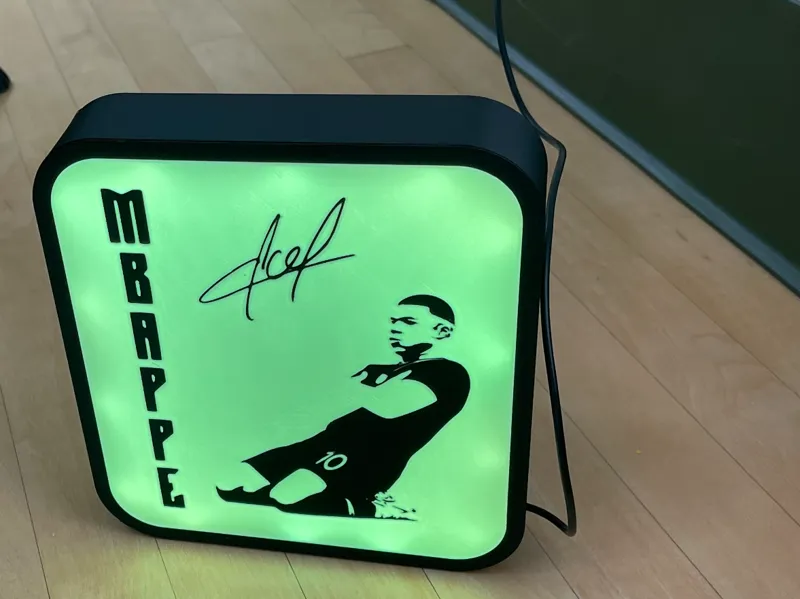 Mbappe Lightbox