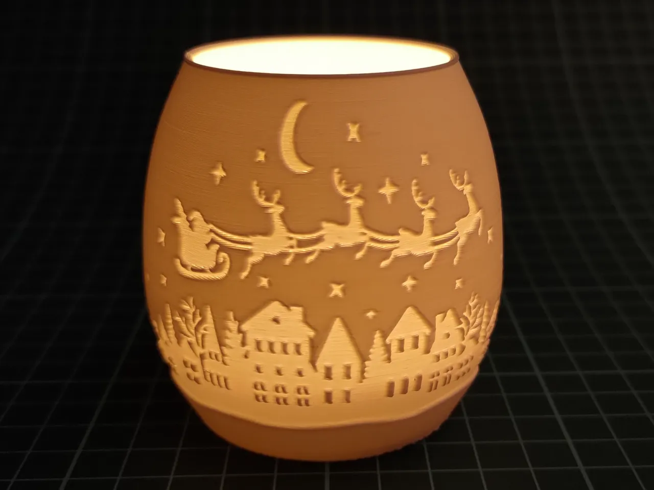 Tealight Santa Claus Christmas lamp view 3