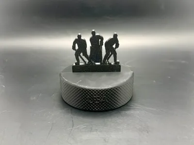 Hockey Puck Card Stand - Adjustable 