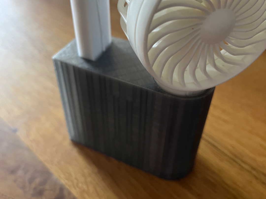 Gürtelclip für Handventilator und Fächer