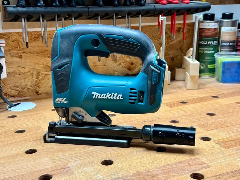 osVAC neo M25 adapter for Makita DJV182 / DJV181 pendulum jigsaw 