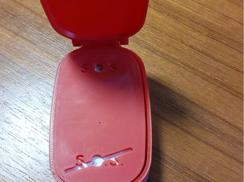 bouton SOS avec un bouton Ikea Somrig