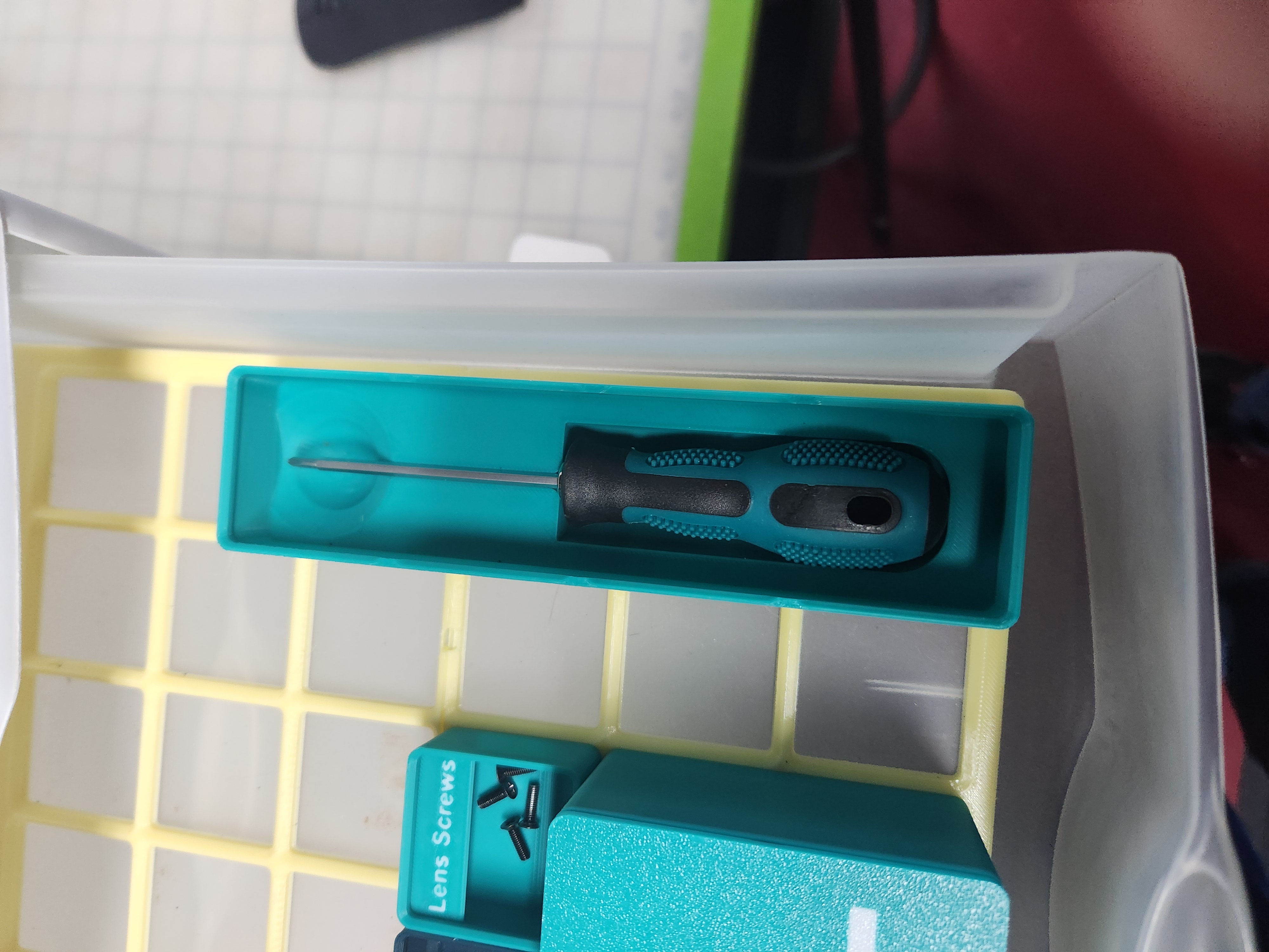Screwdriver