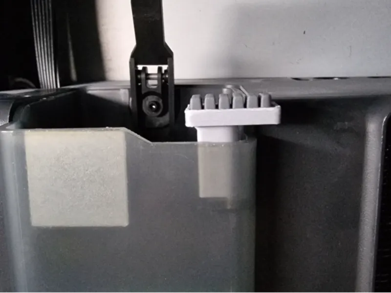 Clean nozzle X1/P1 with wiper A1
