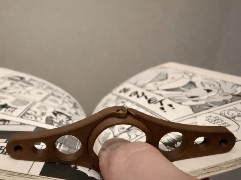 Folding Book Page Holder (Print-in-Place Fidget)