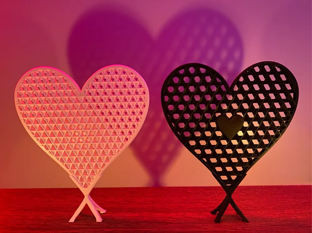 Cubic Infill Heart Sculpture – Version 6 - Free 3D Print Model - MakerWorld
