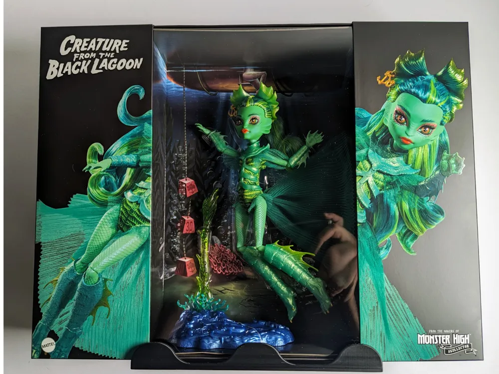 Creature From The Black Lagoon Wall Mountnull