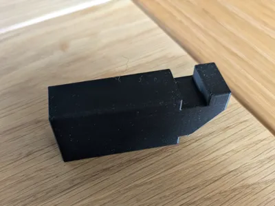 Connector profile for Natural 20 gaming table