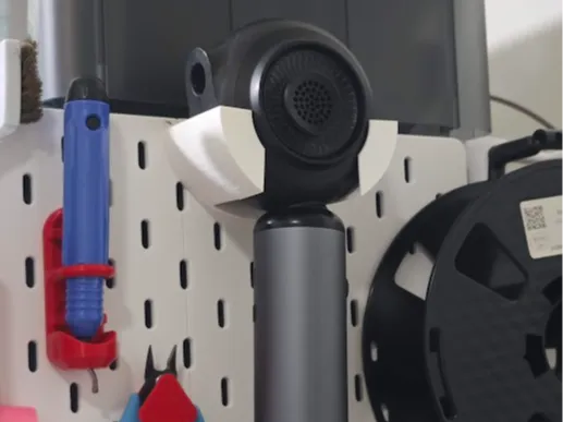 skadis blower vacumm holder 