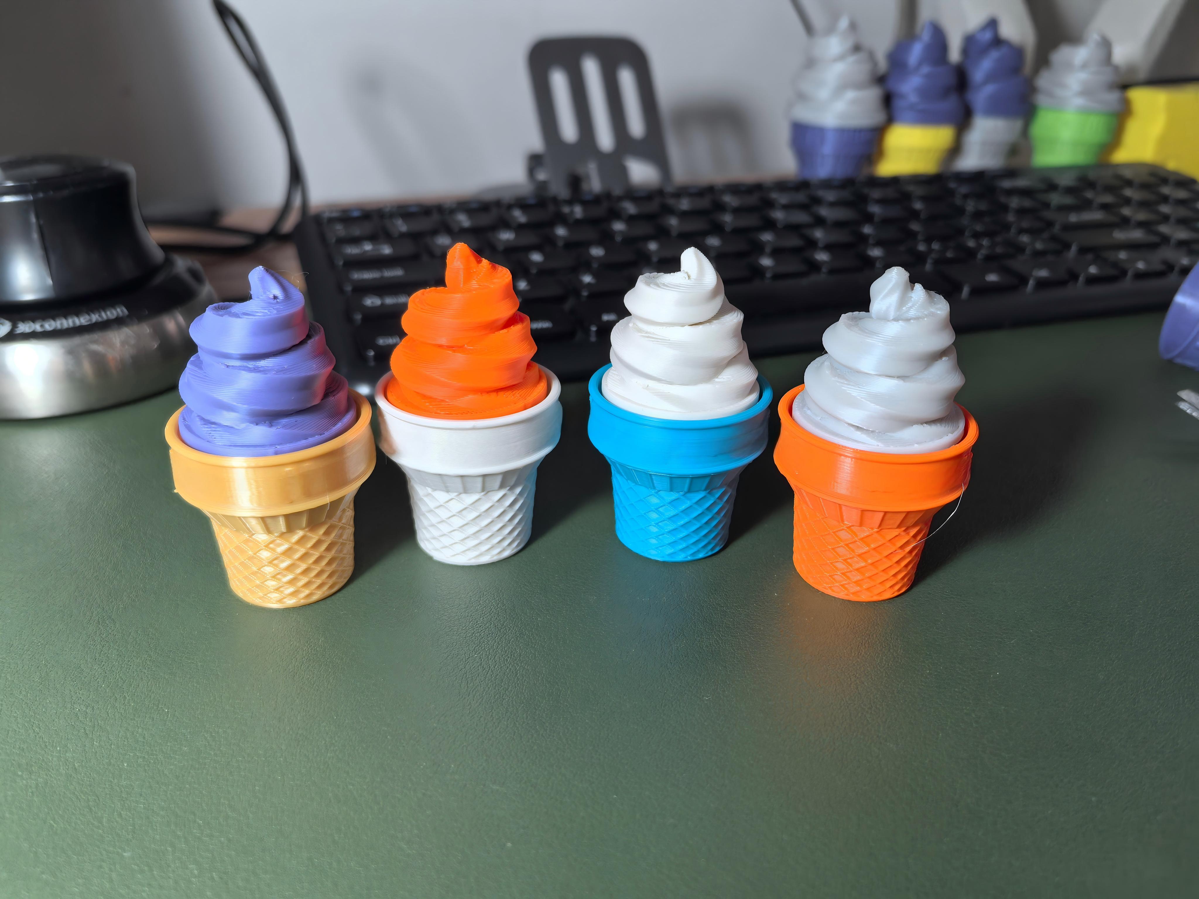 Miniatura 3 do modelo 3D 麦麦甜筒按键fidget