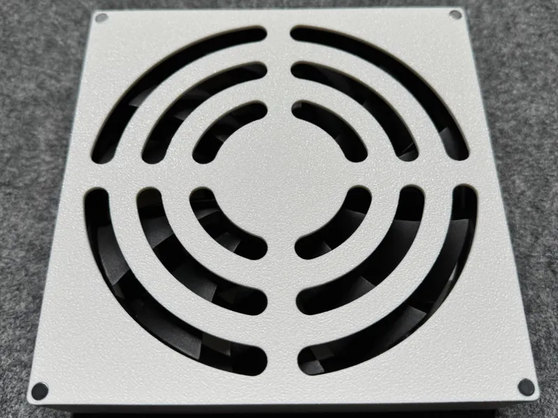 Gehäuse für PC-Lüfter 135x135x25mm mit USB-C 