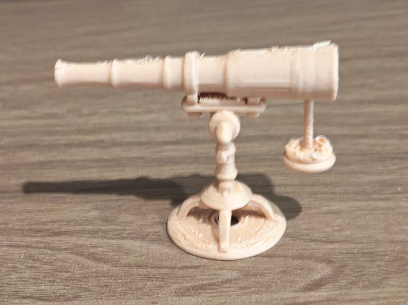 Miniatura 2 do modelo 3D 古董望远镜
