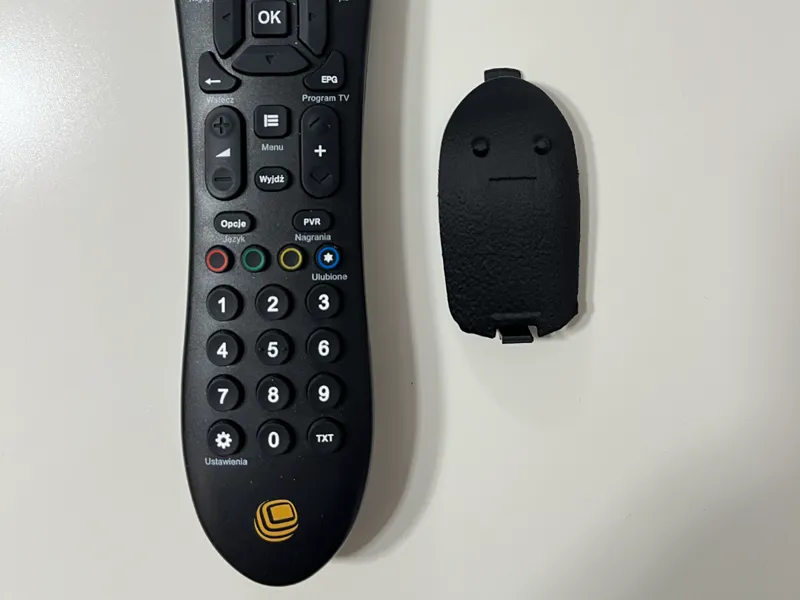 Battery cover for Polsat EvoBox remote / klapka