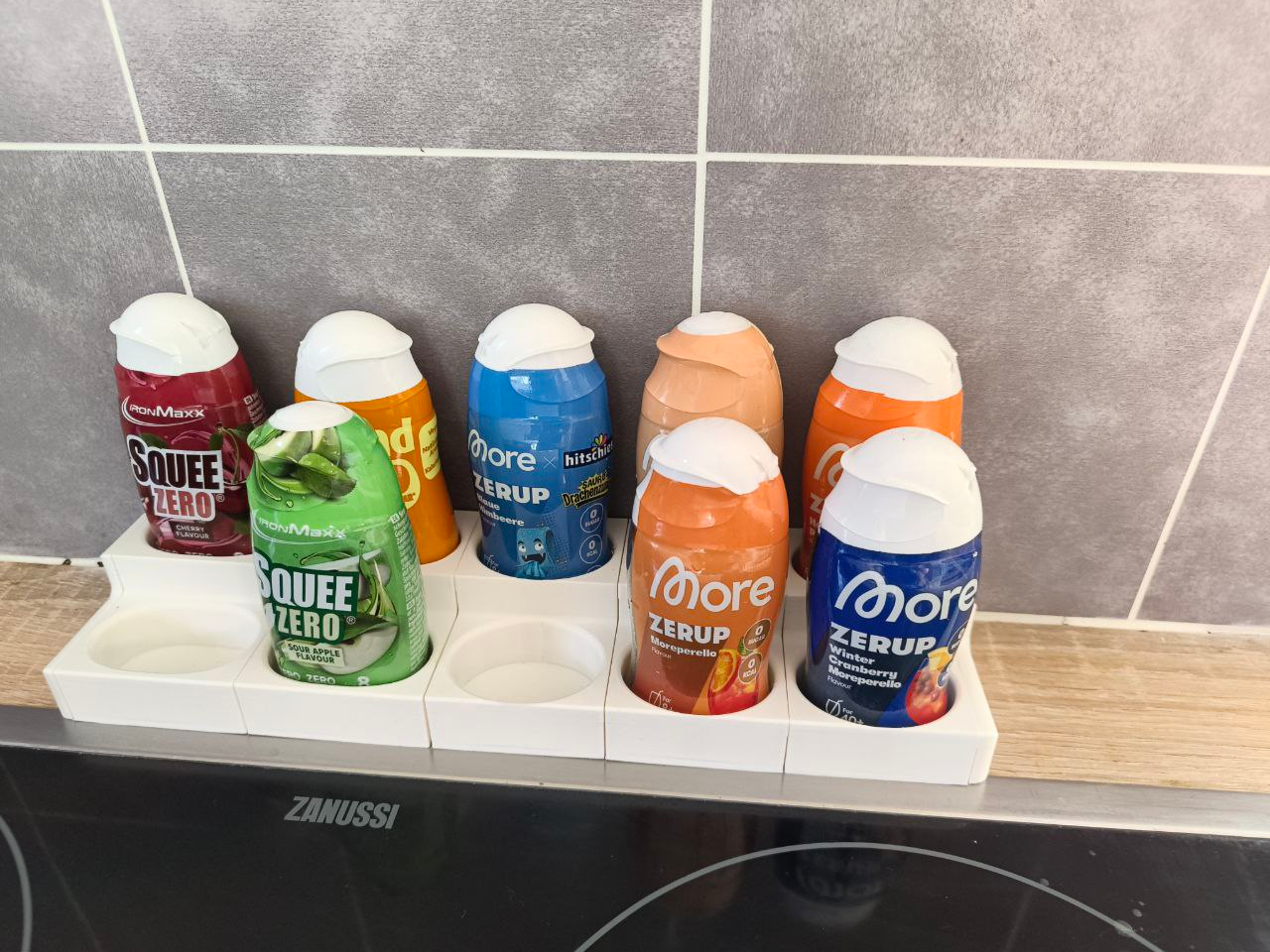 Modular Magetic Syrup Holder