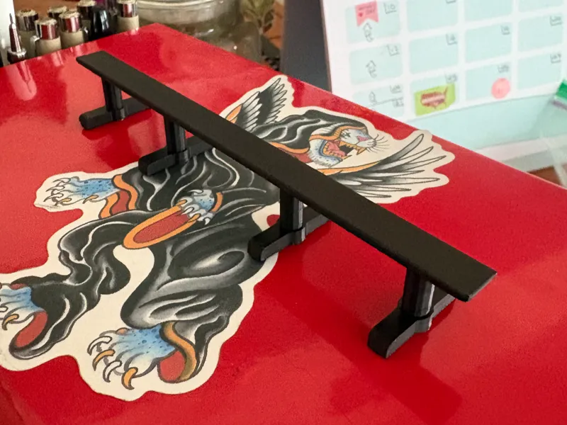 MagShred Fingerboard Grind Rail