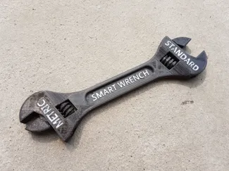 Print in place wrench