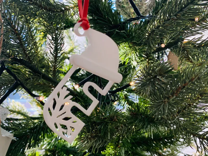 Santa Hat "E" Xmas Decoration