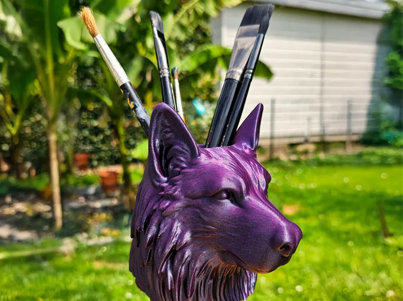 Pot pinceaux loup
