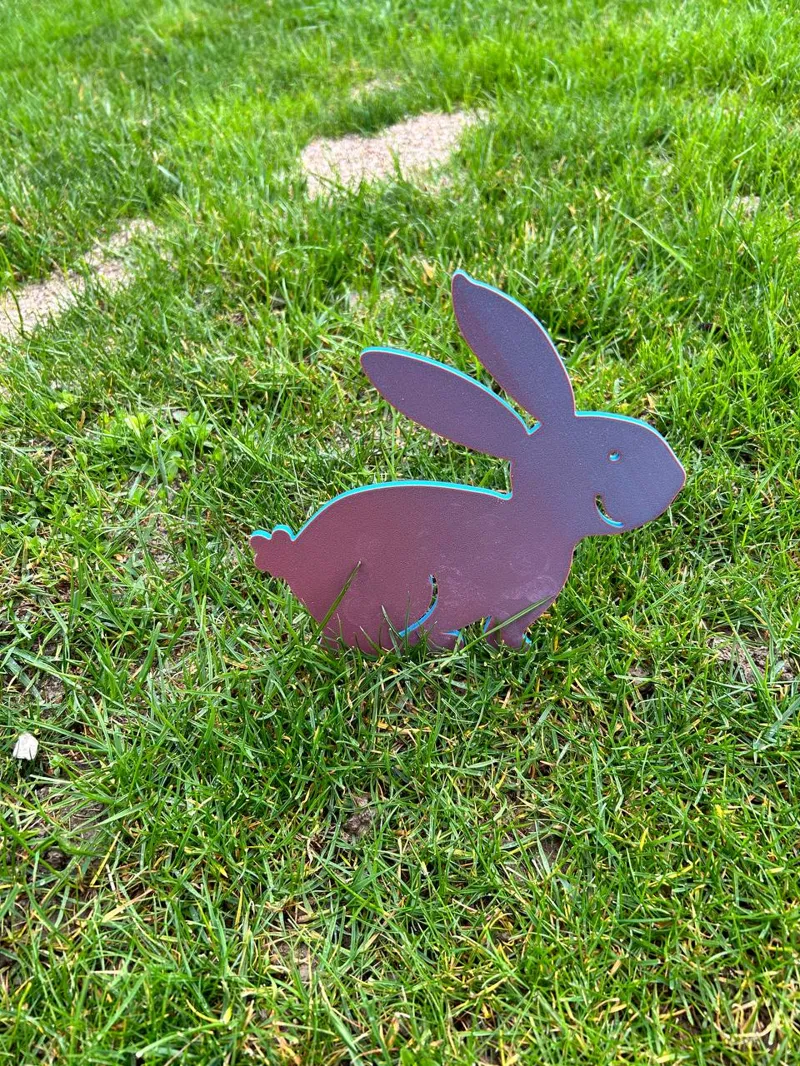 Easter rabbit  / stick'in grass / Garden / Flowers