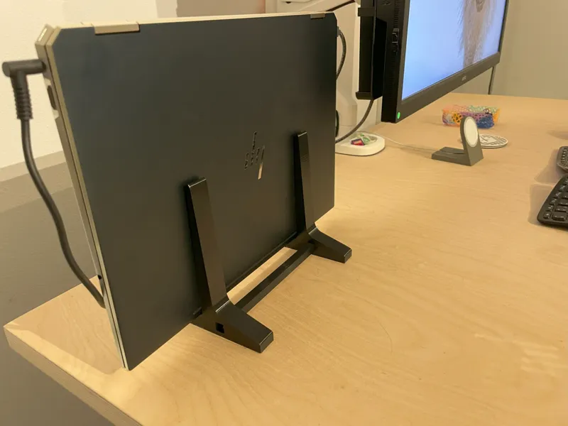 Simple Notebook Stand