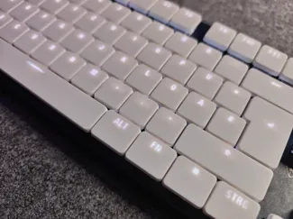 MX Keycap Set - Shine Through lettering