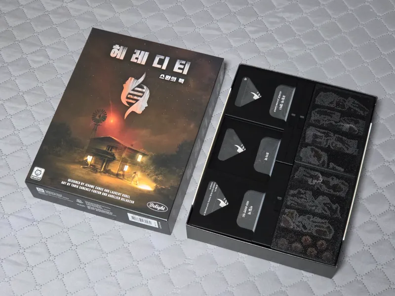 [KR] Heredity: The Book of Swan + Expansion insert