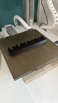0.2mm layer, 4 walls, 25% infill