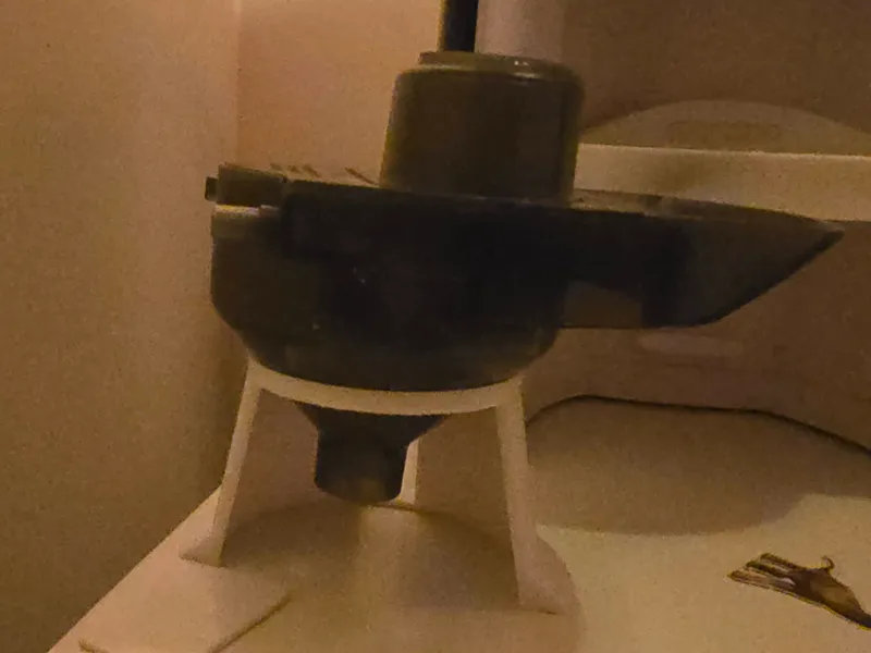 Baby Brezza Formula pro Funnel Holder