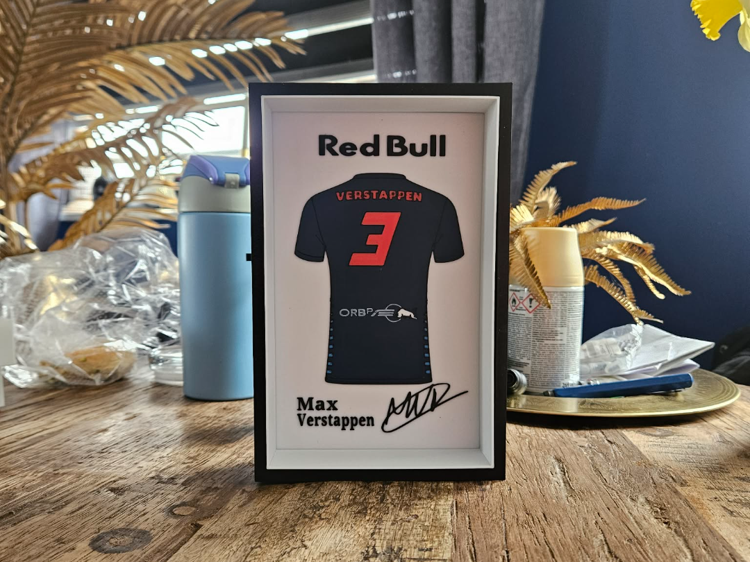 Red Bull Max Verstappen Jersey Display