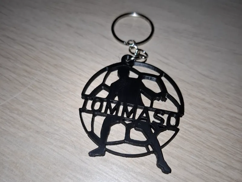 Portachiavi calcio con nome Tommaso
