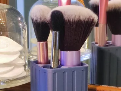 Makeup Brush holder