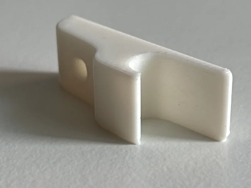 Kabe caravan bathroom mirror closing mini latch.