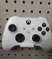 Support manette pour panneau perforé — photo 10