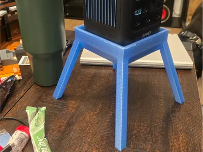 Anker SOLIX C300 DC Power Bank Station Stand