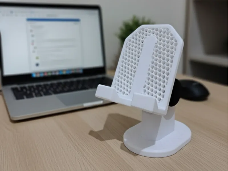 Adjustable tilt Phone stand for desktop