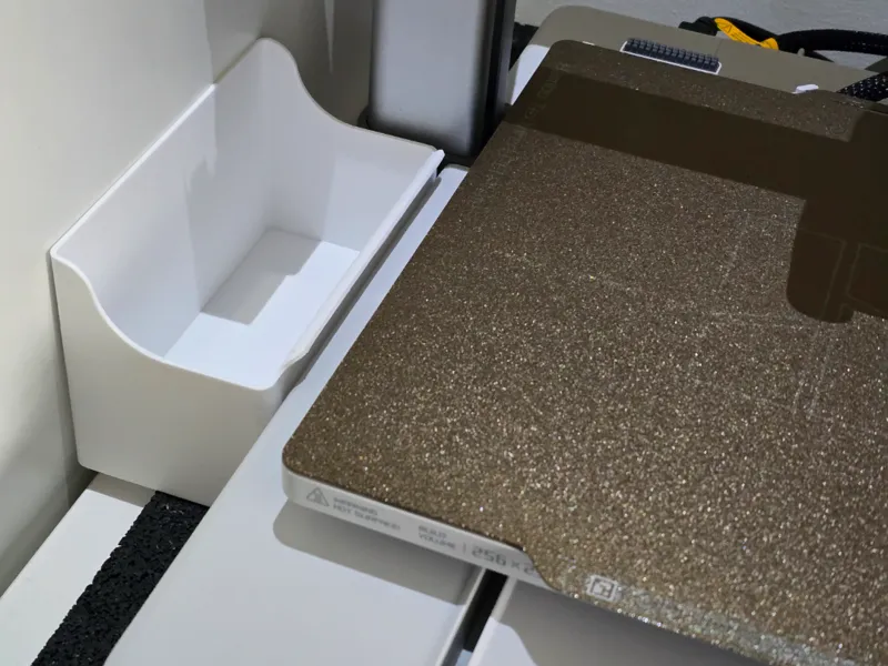 A1 poop bucket
