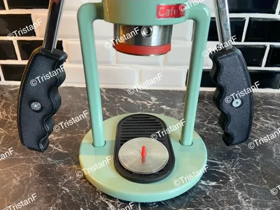 arm grip for cafelat robot