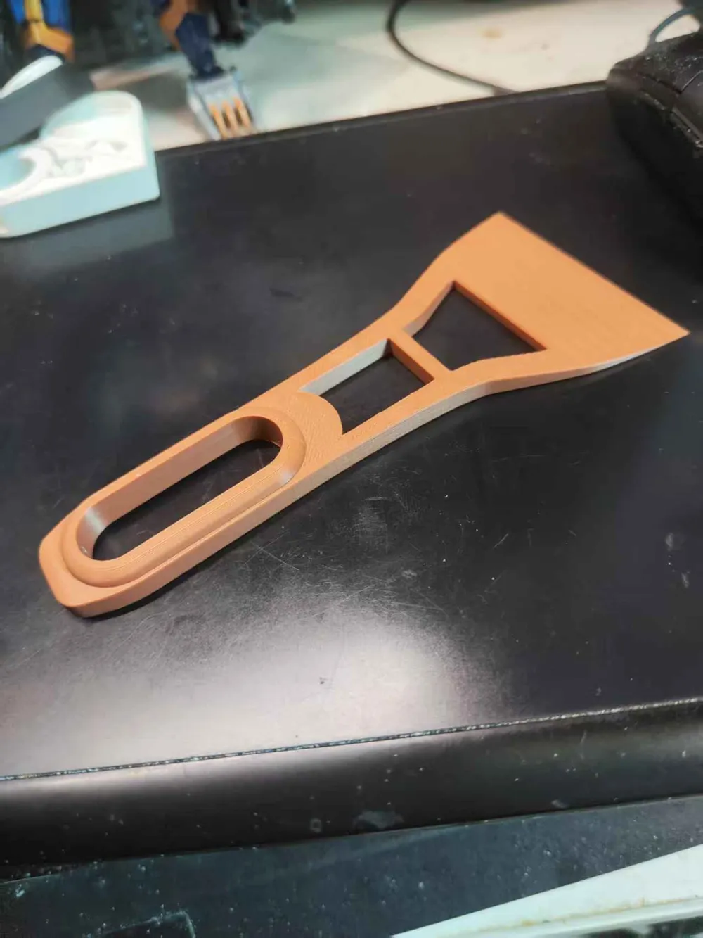 Space-saving Bambu Lab Bed Scraper - A Must-Have for Beginners by 有瓜设计 ...