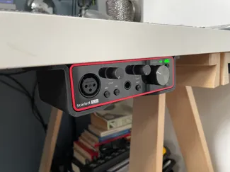 Focusrite Scarlett Solo 3rd Gen Under Desk Bracket