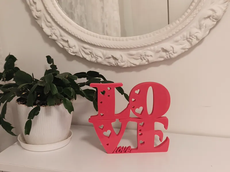 LOVE 3D