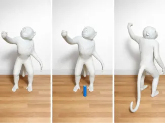monkey lamp in piedi
