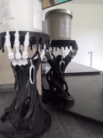 Accesorio de iluminación decorativa: The Cursed Candle Bearer — vista de referencia 3