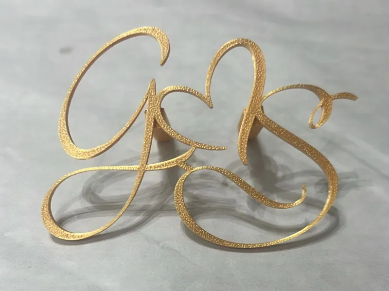 Cake topper laterale con lettera S e G