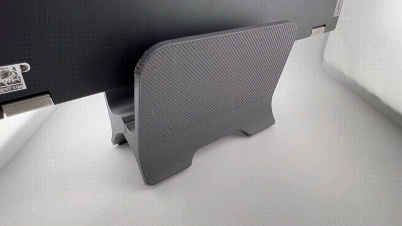 Laptop stand